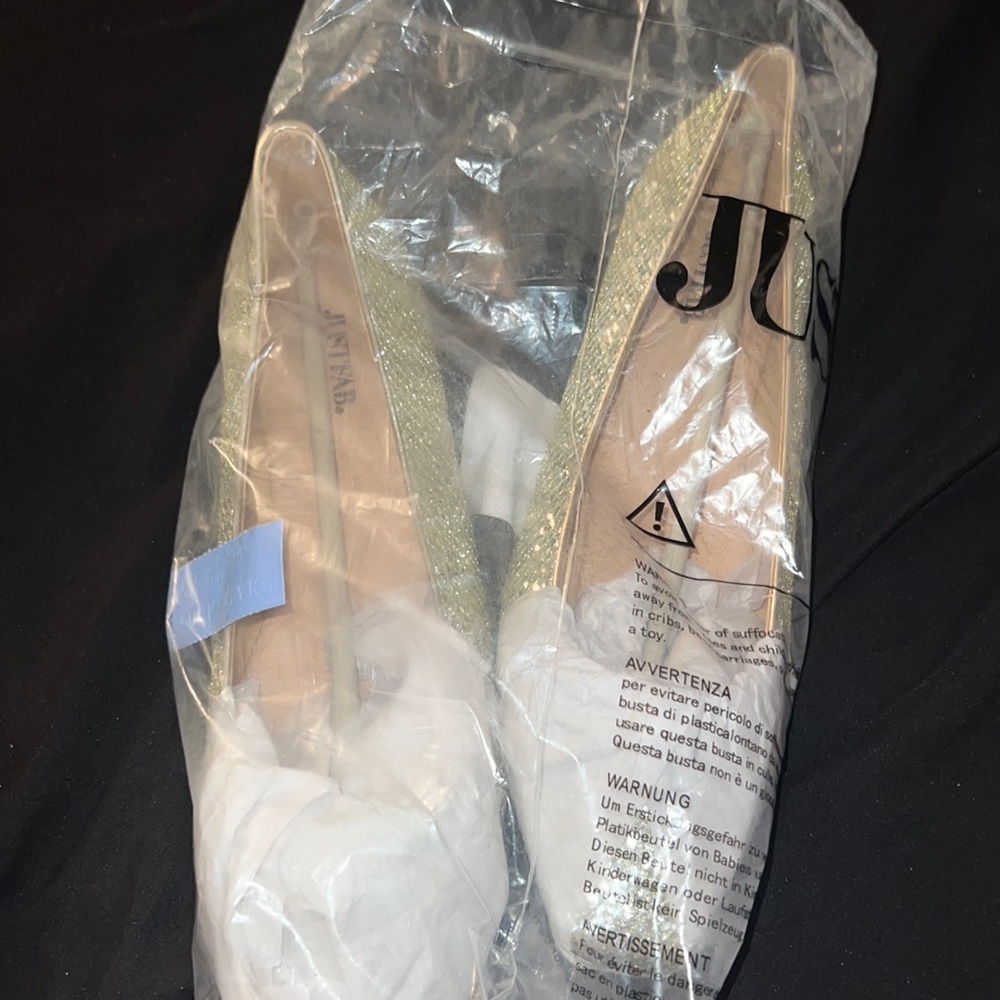 Just fab brand new gold shoes